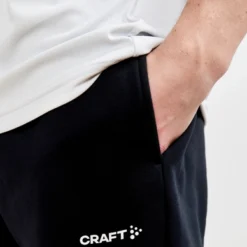 Trainingsbroek Craft Men Core Craft Sweatpants M Black -Outdoor Supply-NL 5 2793 6ef6d29fde 1911666 999000 core craft sweatpants m closeup3 original