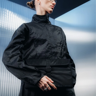 Laptophoes Db Essential LaptopSleeve 13 Inch Black Out 4 Laptophoes Db Essential LaptopSleeve 13 Inch Black Out - Afbeelding 4