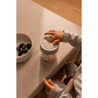 Snackbeker Liewood Baby Enyo Snack Cup Peach / Sea Shell 4 Snackbeker Liewood Baby Enyo Snack Cup Peach / Sea Shell - Afbeelding 4